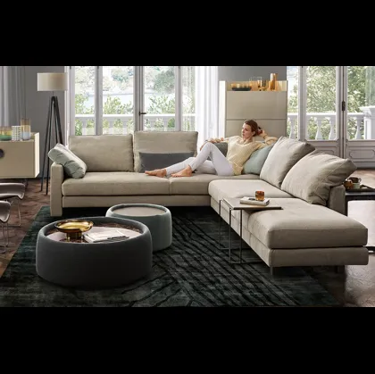 Pouf Tavolino Cubic in tessuto con top in marmo o legno Cubic di Dema