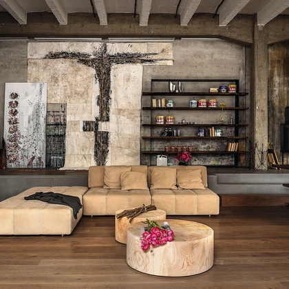 Tavolino Eco in legno massello di cedro profumato disponibile in due diametri, lavorati da sezioni di tronco blocco unico di Riva1920