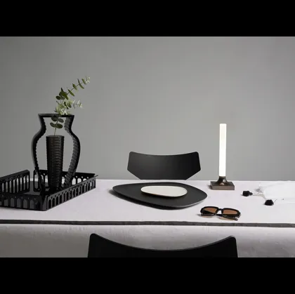 Vaso di design in plexiglas I Shine di Kartell