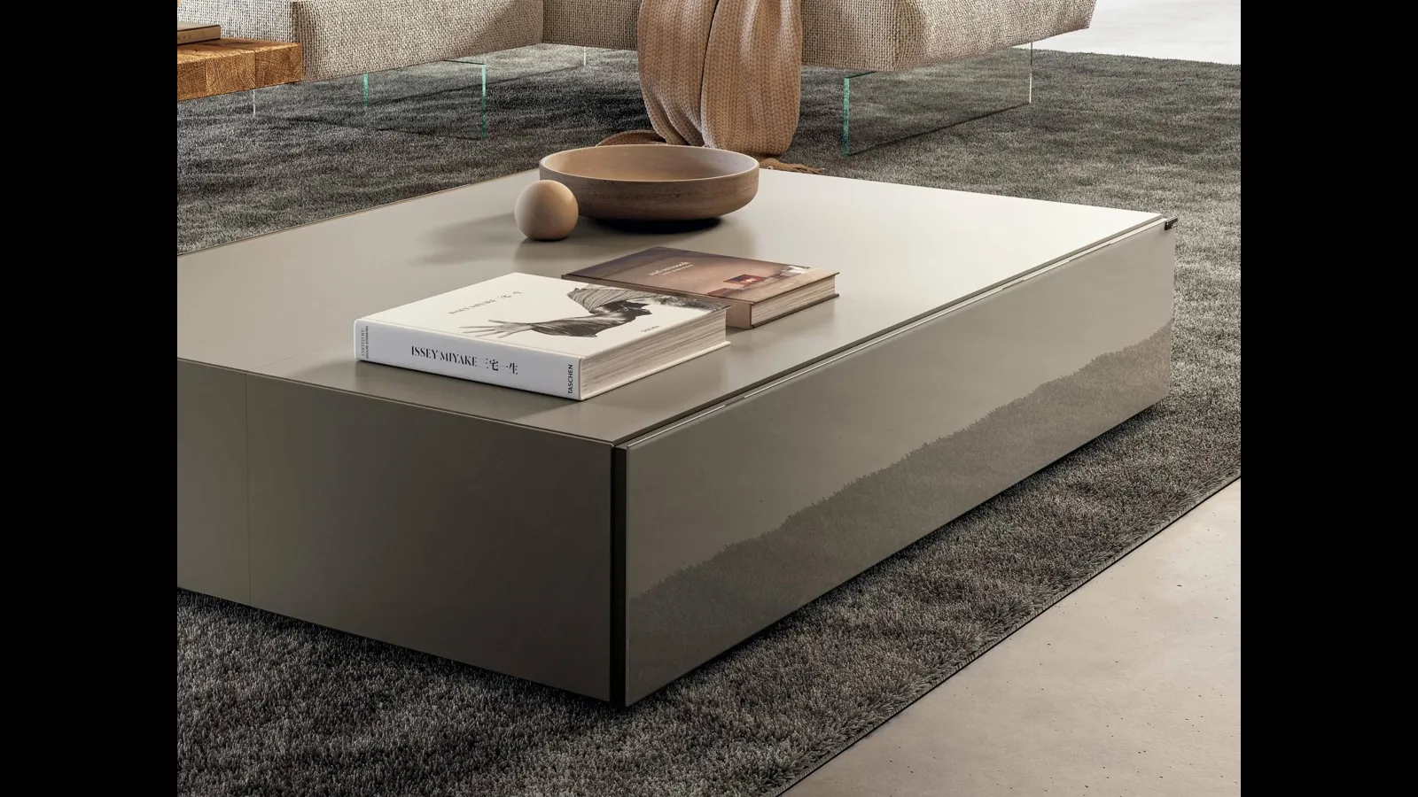 Tavolino in vetro 36e8 di Lago