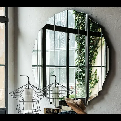 Specchio da parete composto da listelli di cristallo specchiato accostati Stripes di Cattelan Italia