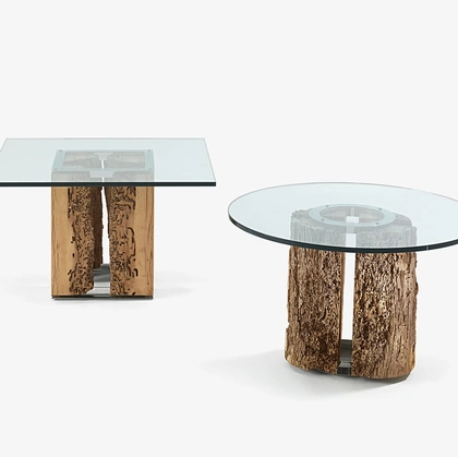 Tavolini Versa & Vice con top in vetro extrachiaro quadrato o tondo e base in legno massello di Briccola di Riva1920