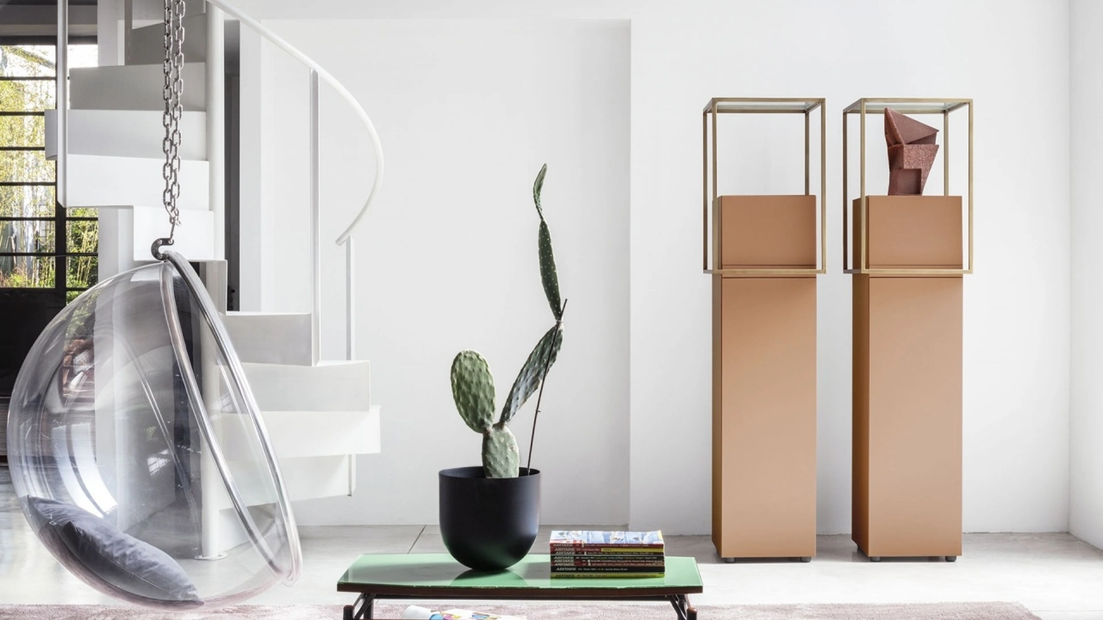 Contenitori Zoom Tower in laccato opaco di Mogg