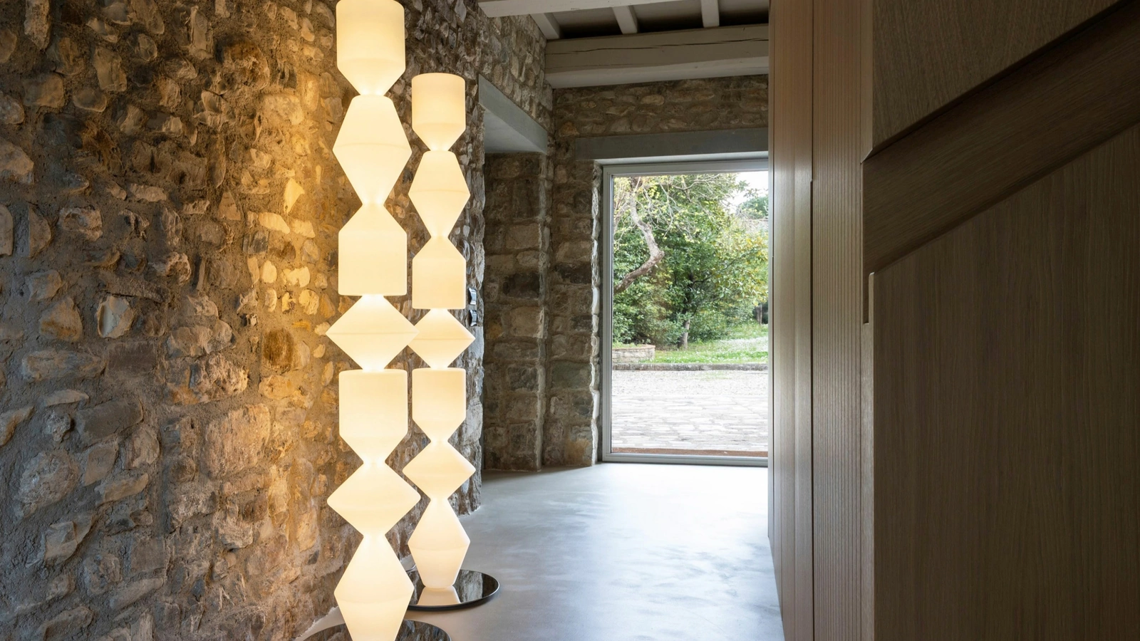 Lampada da terra Costantina Opal di Mogg