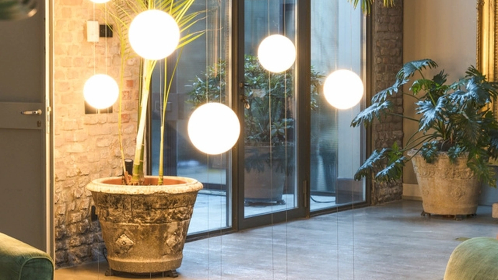 Lampada terra soffitto Orbit di Mogg