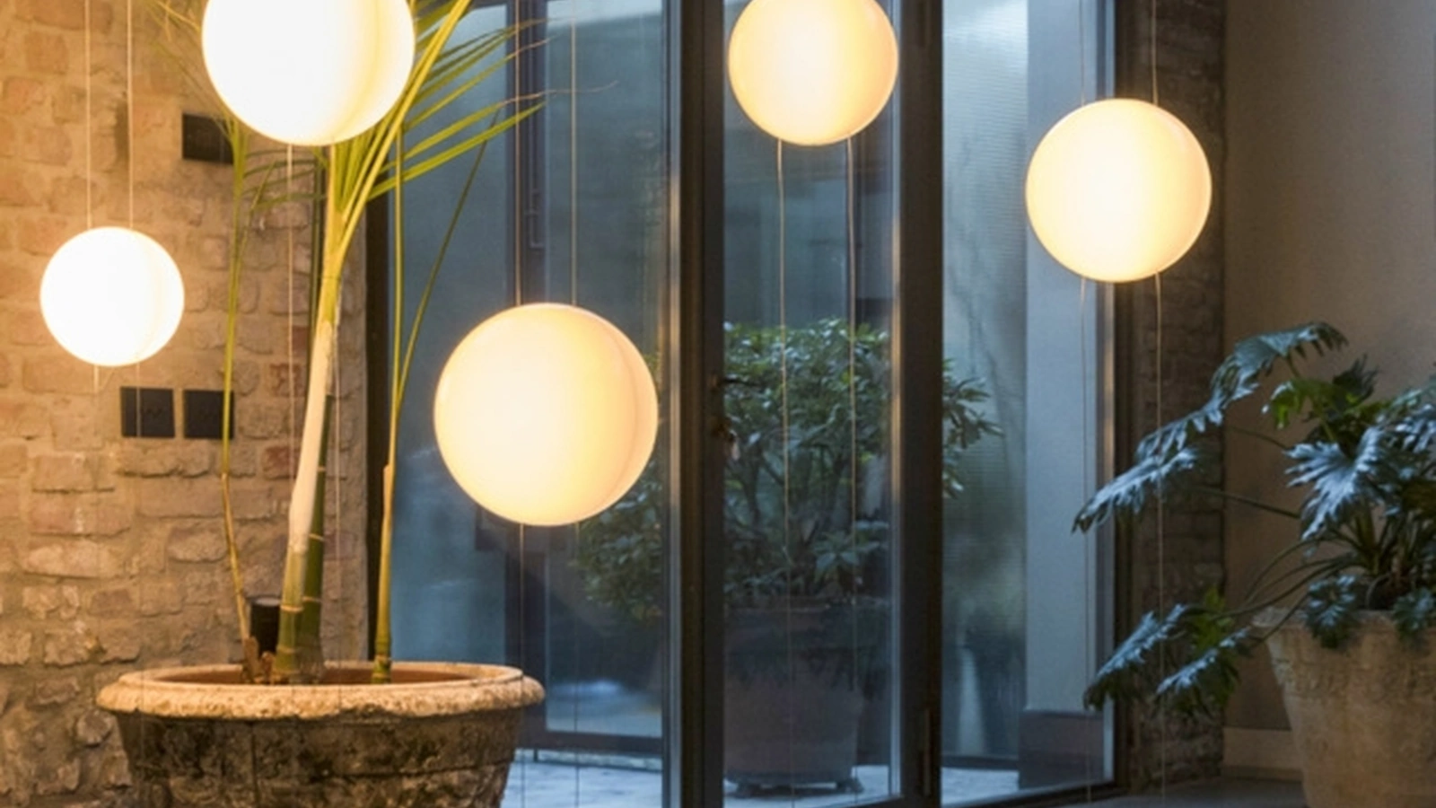 Lampada terra soffitto Orbit di Mogg