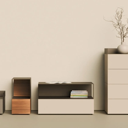 Gruppo Notte Avenue Cabinets Night di Kristalia