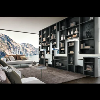 Libreria divisoria di design 30mm Weightless in parte sospesa al soffitto e in parte appoggiata a terra di Lago