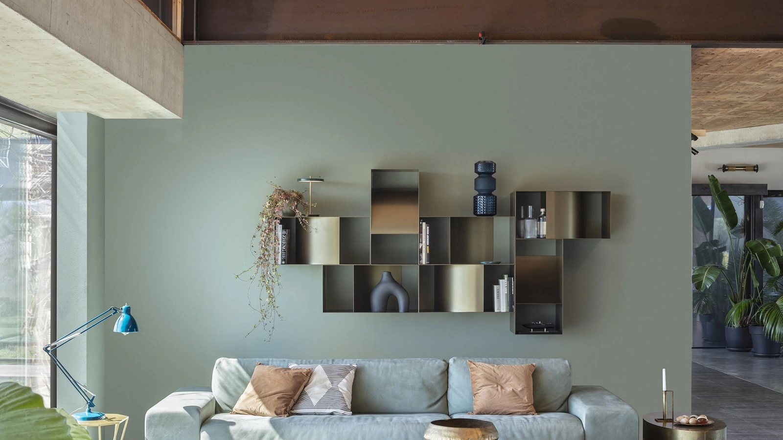 Libreria sospesa Judd Wall di Mogg