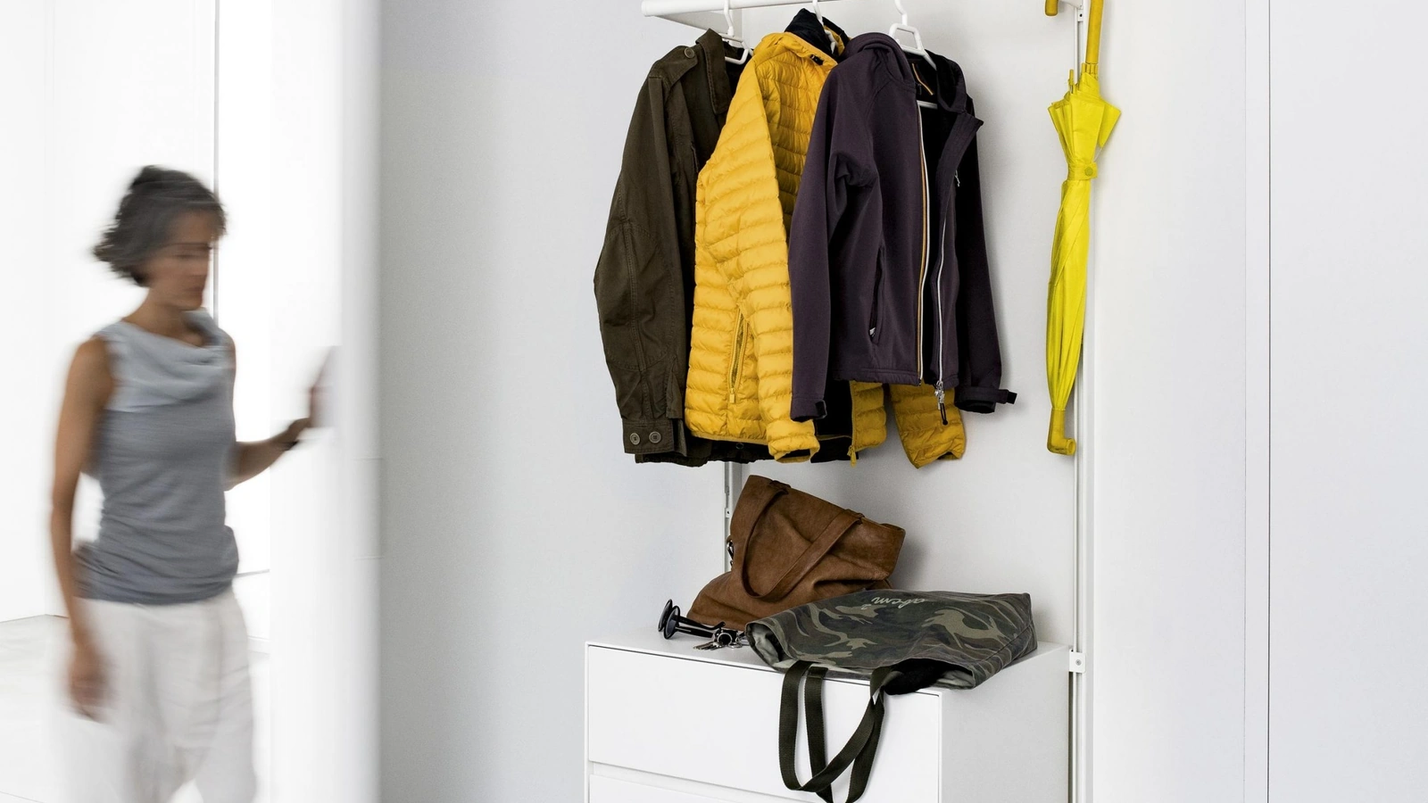 Mobile ingresso Dot di Kristalia