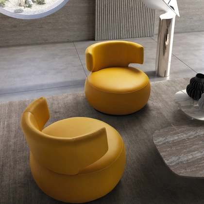 Poltroncina in pelle Coco di Albani