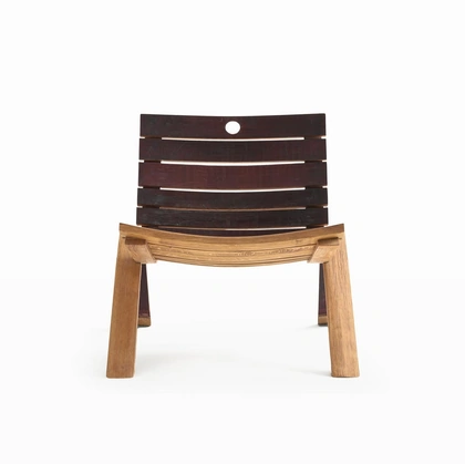 Poltroncina in legno di Rovere Barrique Etta di Riva1920