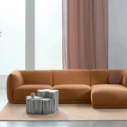 Divano con penisola Vela Piping di Saba