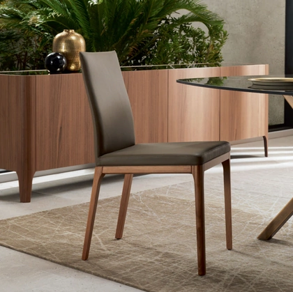 Sedia Angy in pelle con schienale basso di Riflessi