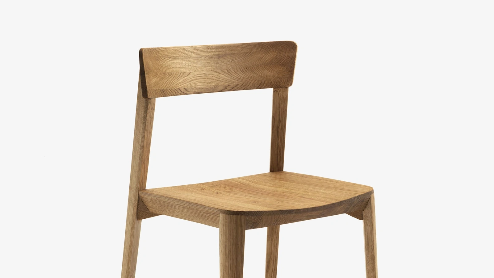 Sedia Mia Wood realizzata totalmente in legno massello di Riva1920