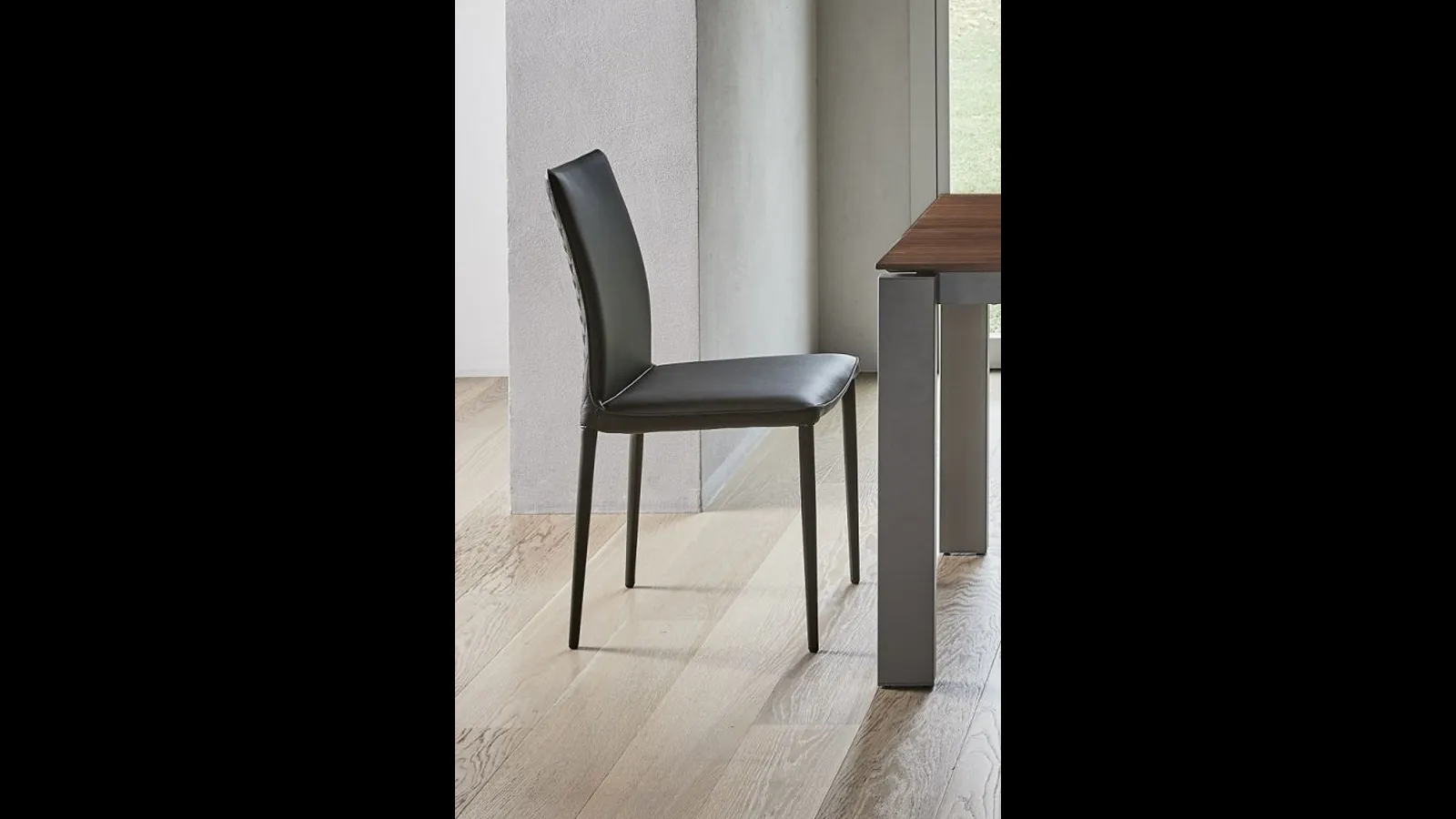 Sedia Nata in ecopelle di Bontempi