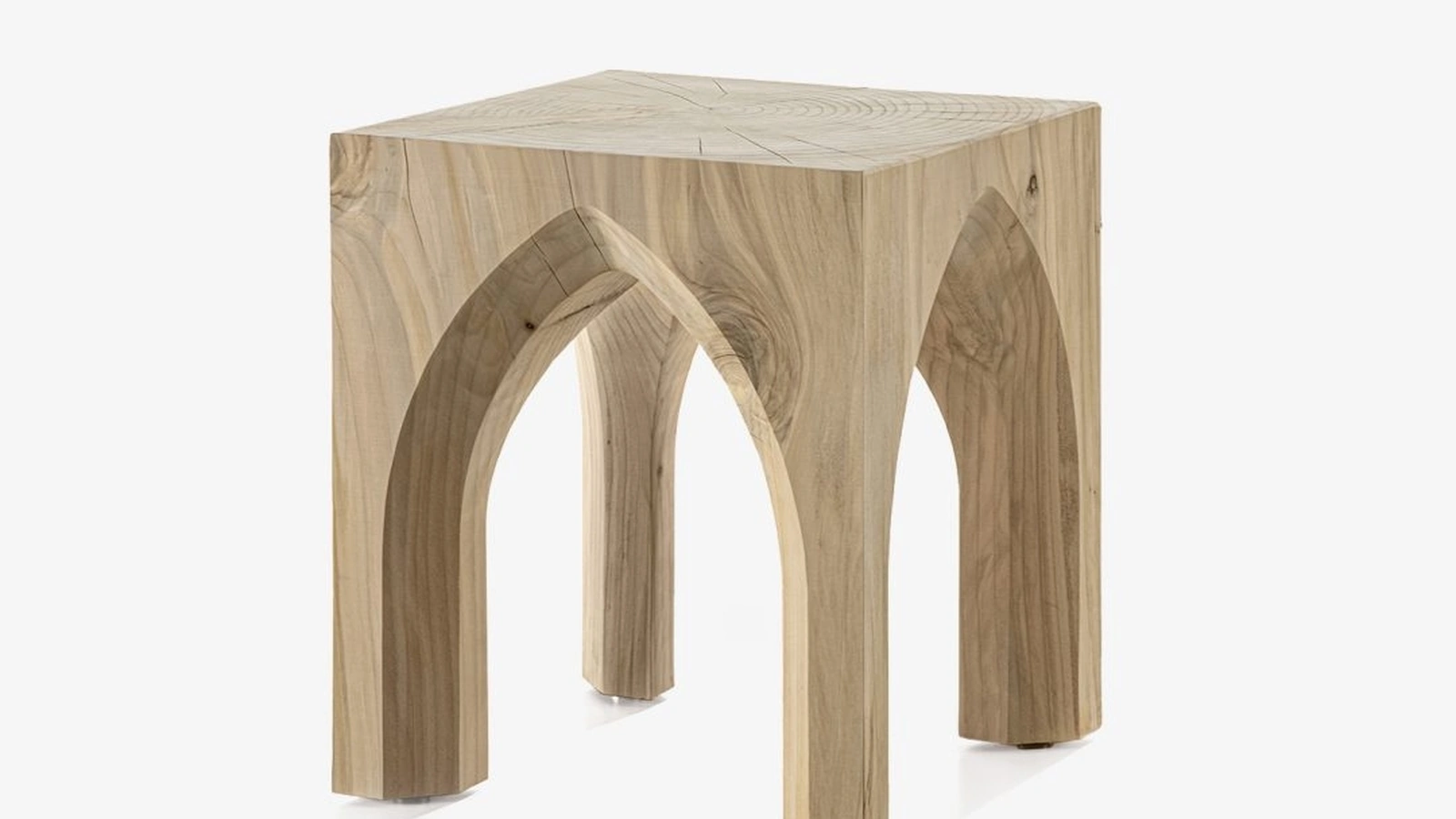 Sgabello Notredame in legno massello di cedro profumato di Riva1920