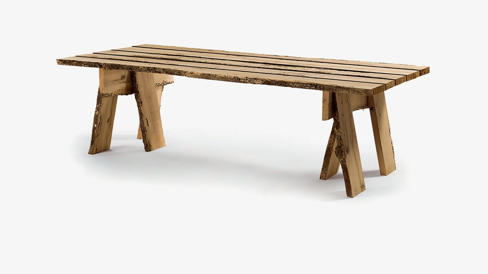 Tavolo Frammenti di Wabi-Sabi realizzato in legno massello di Briccola a liste accostate e bordi naturali dotato di gambe a cavalletto di Riva1920