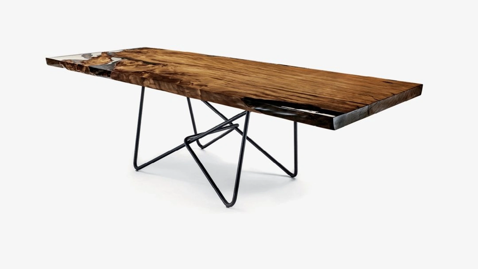 Tavolo Kauri Piano Antico con top in massello di Kauri e base in ferro di Riva1920