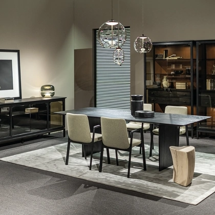 Tavolo Light in legno massello di Riva1920