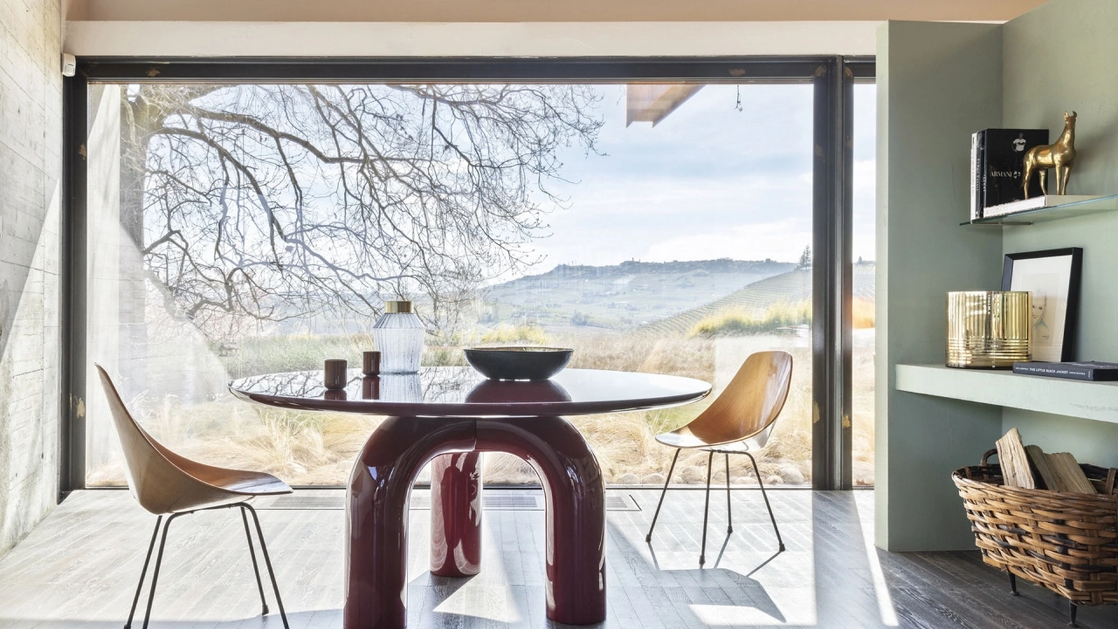 Tavolo rotondo laccato lucido Elephante di Mogg