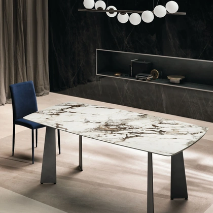 Tavolo Toledo in ceramica di Riflessi