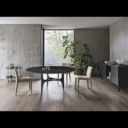 Tavolo Universe Rotondo con top in Rovere Carbone impiallacciato di Bontempi