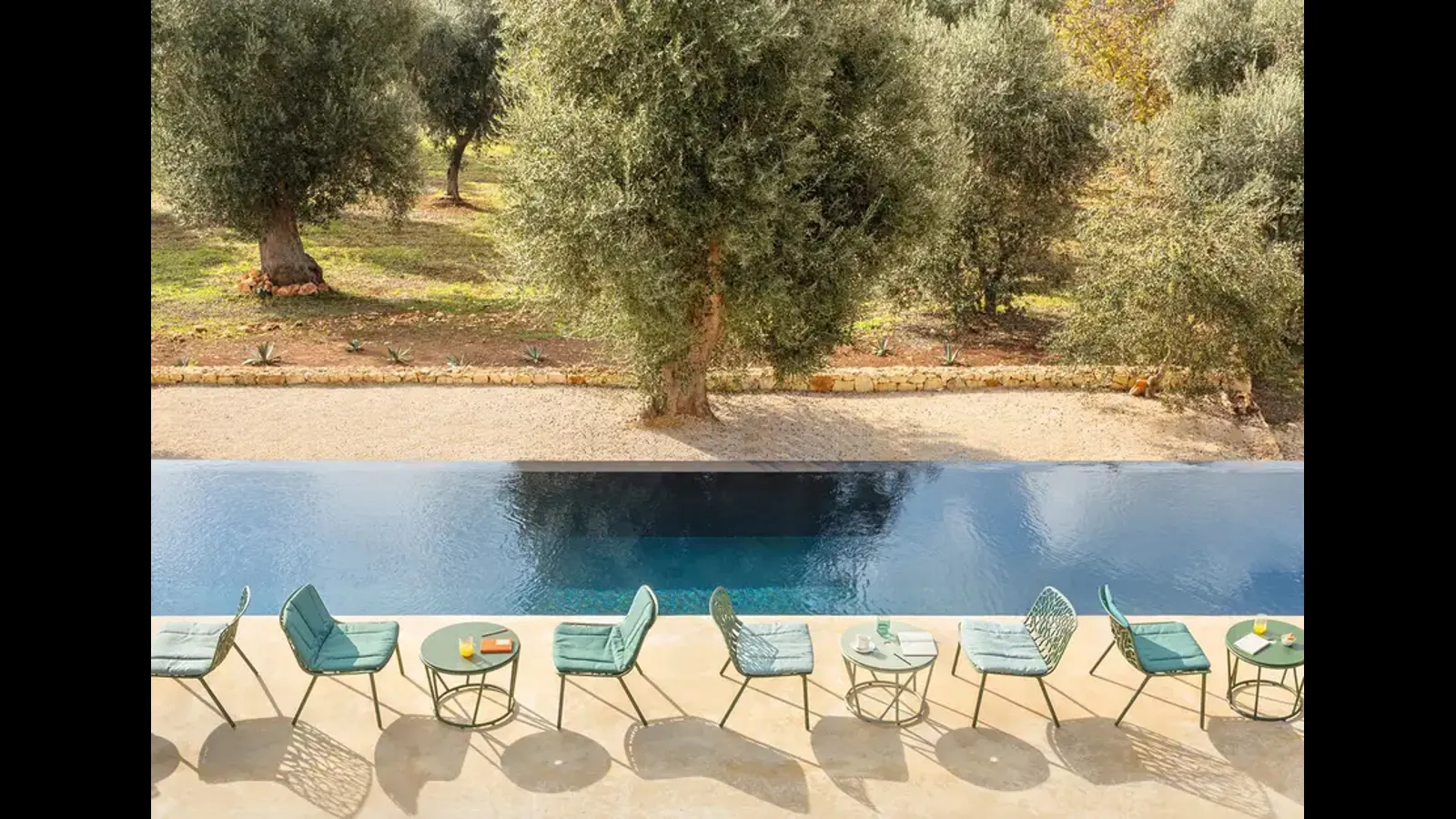 Poltroncina in alluminio verniciato Forest di Fast