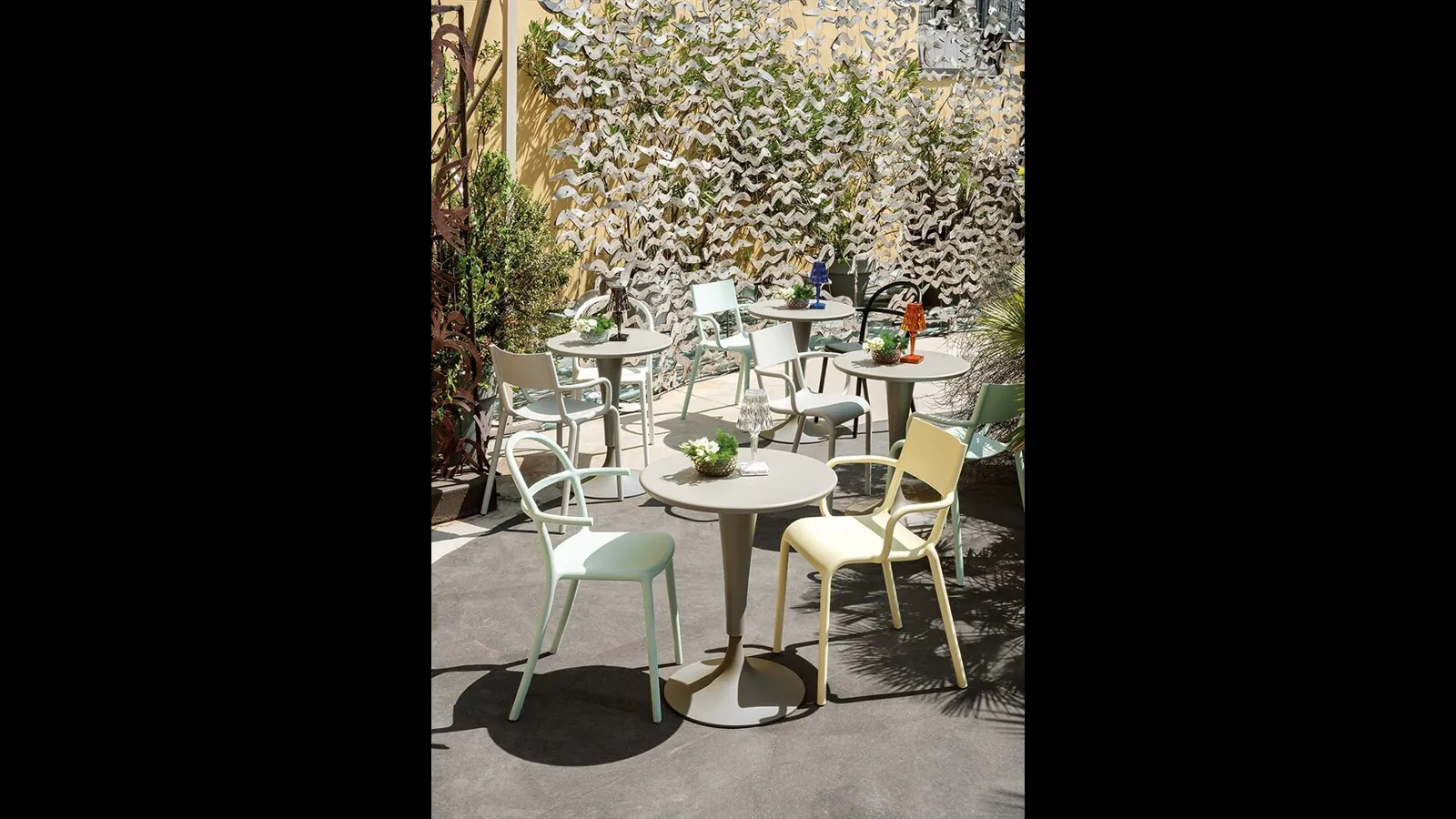 Sedia Generic di Kartell