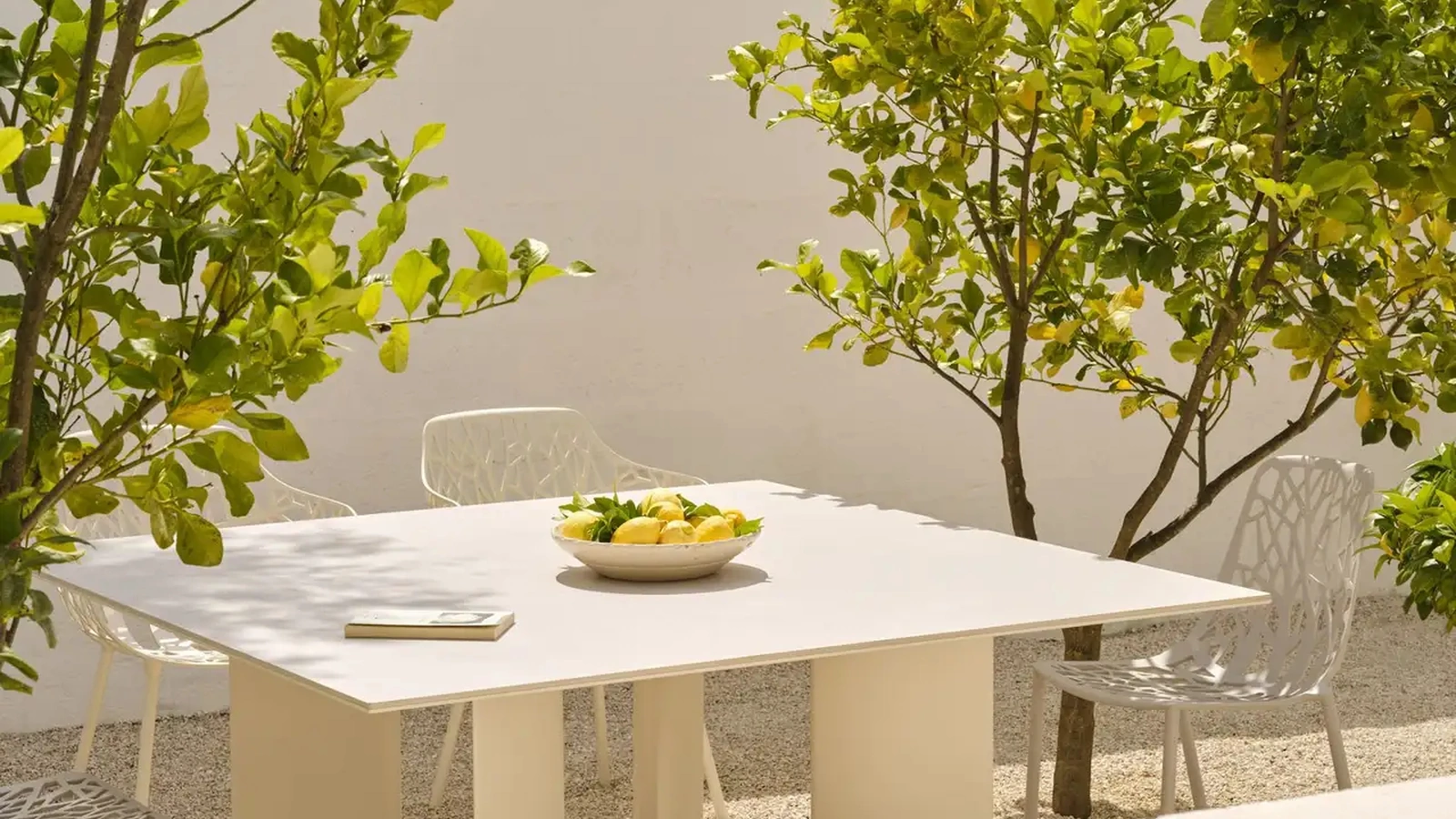 Tavolo Quadrato Naca di Fast