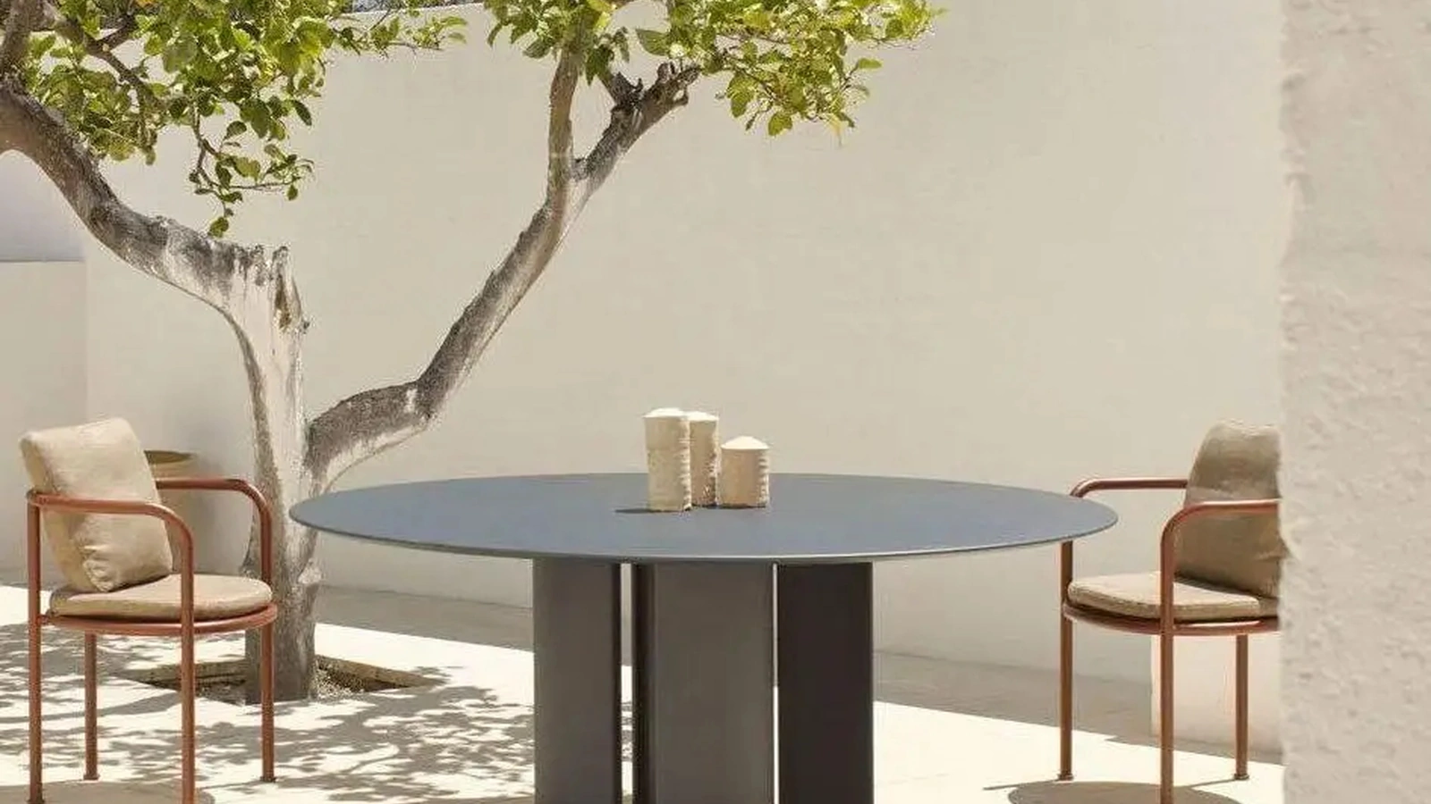 Tavolo Rotondo Naca di Fast